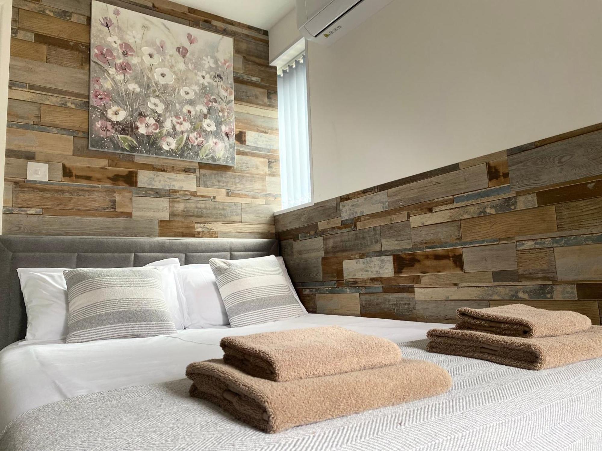 Cristina Modern Hotel Horley Luaran gambar